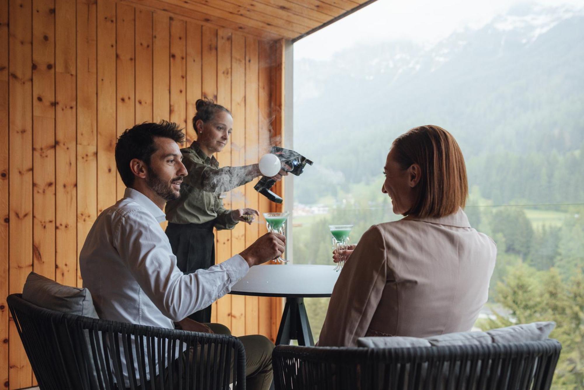 Latemar - Hotel Suites Spa Soraga Eksteriør billede